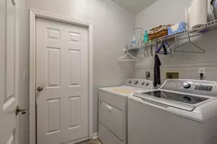 813 Crestridge Dr, Tarpon Springs, FL 34688 - Photo 27