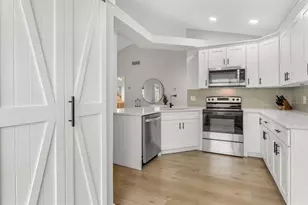 12809 Millridge Forest St, Tampa, FL 33624 - Photo 13