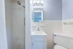 2110 57th Ave N, Saint Petersburg, FL 33714 - Photo 27