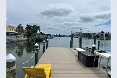 365 Capri Boulevard, Treasure Island, FL 33706 - Photo 11