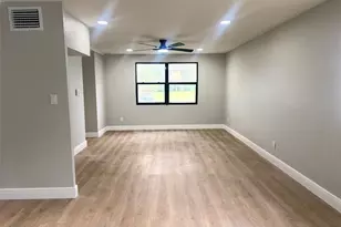 10118 Alambra Ave, Tampa, FL 33619 - Photo 31