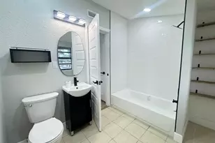 10118 Alambra Ave, Tampa, FL 33619 - Photo 41