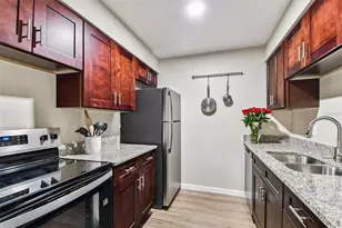 9115 Tudor Dr, Tampa, FL 33615 - Photo 19