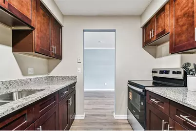 9115 Tudor Drive #E106, Tampa, FL 33615 - Photo 19