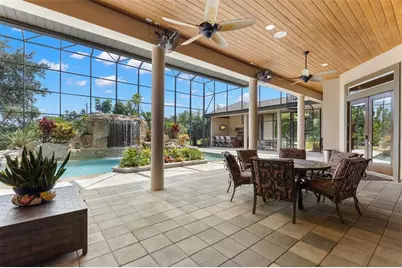 211 Rue Des Chateaux, Tarpon Springs, FL 34688 - Photo 29