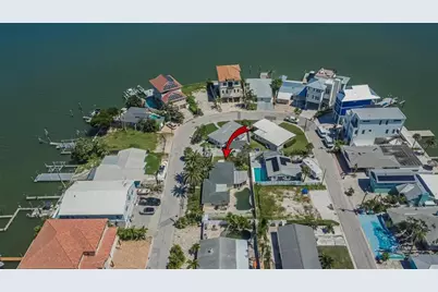 363 145th Avenue E, Madeira Beach, FL 33708 - Photo 13