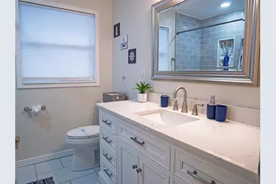 13702 Martinique Drive, Seminole, FL 33776 - Photo 23