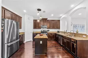 7717 Landcare Ln, Tampa, FL 33616 - Photo 7