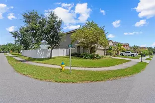 7717 Landcare Ln, Tampa, FL 33616 - Photo 35