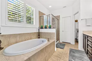 7717 Landcare Ln, Tampa, FL 33616 - Photo 15