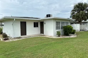 1515 Danbury Dr, Sun City Center, FL 33573 - Photo 3