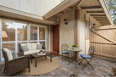 903 Buck Court, Brandon, FL 33511 - Photo 3