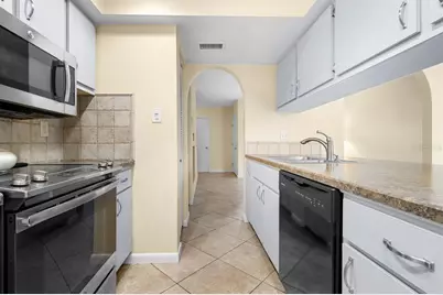 903 Buck Court, Brandon, FL 33511 - Photo 9