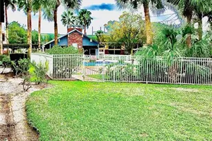 200 Country Club Dr, Largo, FL 33771 - Photo 5