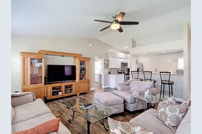 11205 Corey Pavin Lane, San Antonio, FL 33576 - Photo 7