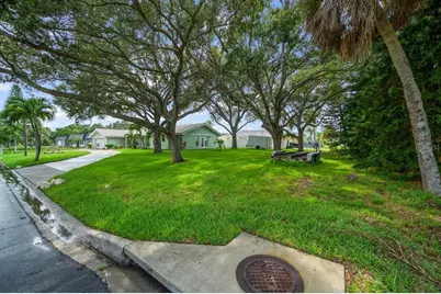 1670 Clearwater Harbor Drive, Largo, FL 33770 - Photo 81