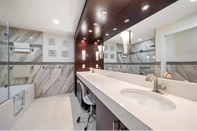 1670 Clearwater Harbor Drive, Largo, FL 33770 - Photo 21