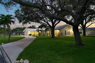 1670 Clearwater Harbor Dr, Largo, FL 33770 - Photo 91