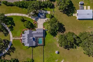 10101 Bryant Rd, Lithia, FL 33547 - Photo 7