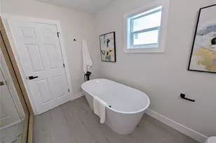 12368 70th St, Largo, FL 33773 - Photo 19