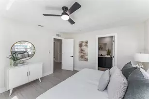 12368 70th St, Largo, FL 33773 - Photo 23