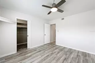 11705 3rd St E, Treasure Island, FL 33706 - Photo 23