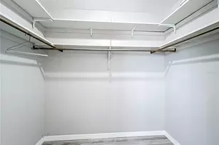 11705 3rd St E, Treasure Island, FL 33706 - Photo 17