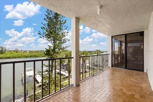 18201 Gulf Blvd, Redington Shores, FL 33708 - Photo 9