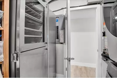 7502 Lakeside Boulevard, Tampa, FL 33614 - Photo 13