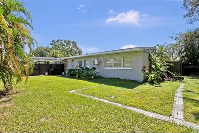 7502 Lakeside Boulevard, Tampa, FL 33614 - Photo 7