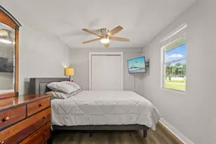 216 29th St S, Saint Petersburg, FL 33712 - Photo 25