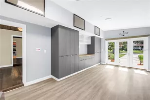 525 Villa Grande Ave S, Saint Petersburg, FL 33707 - Photo 33