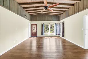 525 Villa Grande Ave S, Saint Petersburg, FL 33707 - Photo 11