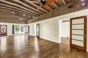 525 Villa Grande Ave S, Saint Petersburg, FL 33707 - Photo 17