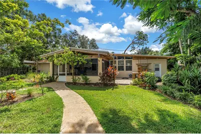 525 Villagrande Avenue S, Saint Petersburg, FL 33707 - Photo 77