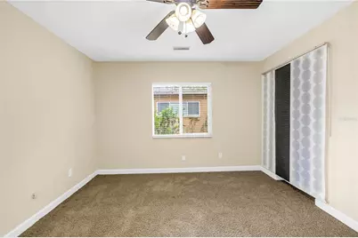 525 Villagrande Avenue S, Saint Petersburg, FL 33707 - Photo 45