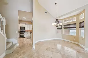 675 Masterpiece Dr, Sun City Center, FL 33573 - Photo 9