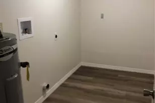 5706 E 30th Ave, Tampa, FL 33619 - Photo 13