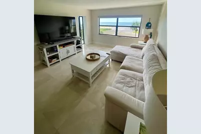 1270 Gulf Boulevard #406, Clearwater, FL 33767 - Photo 9