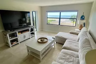 1270 Gulf Blvd, Clearwater, FL 33767 - Photo 9