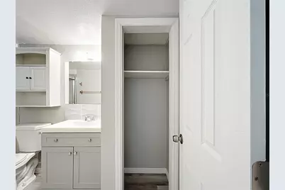 11705 3rd Street E #4, Treasure Island, FL 33706 - Photo 13