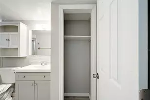 11705 3rd St E, Treasure Island, FL 33706 - Photo 13