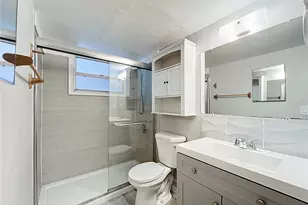 11705 3rd St E, Treasure Island, FL 33706 - Photo 11