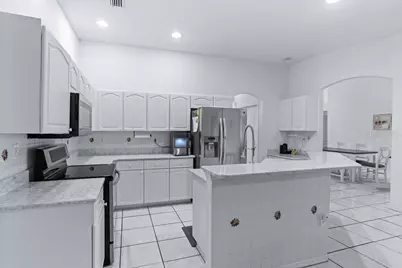 828 Innergary Place, Valrico, FL 33594 - Photo 5