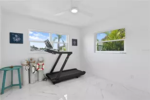 540 Dolphin Ave SE, Saint Petersburg, FL 33705 - Photo 25
