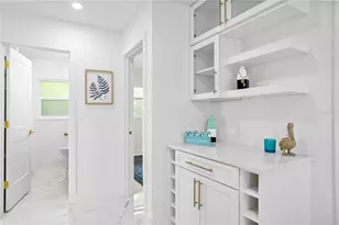 540 Dolphin Ave SE, Saint Petersburg, FL 33705 - Photo 45