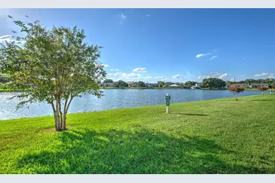 308 Lake Parsons Green #106, Brandon, FL 33511 - Photo 3