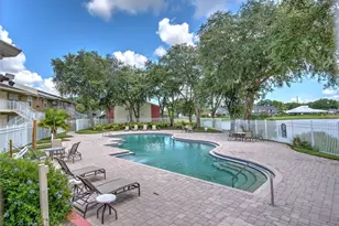 308 Lake Parsons Green, Brandon, FL 33511 - Photo 23