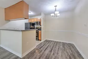 308 Lake Parsons Green, Brandon, FL 33511 - Photo 11