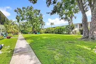 4051 58th St N, Saint Petersburg, FL 33709 - Photo 13